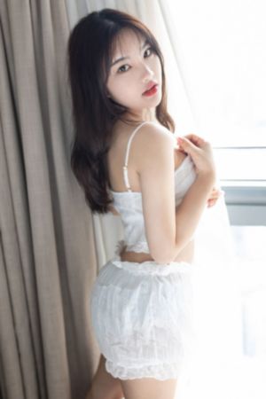 夏季看到女同学的乳突_BD英语免费高清观看