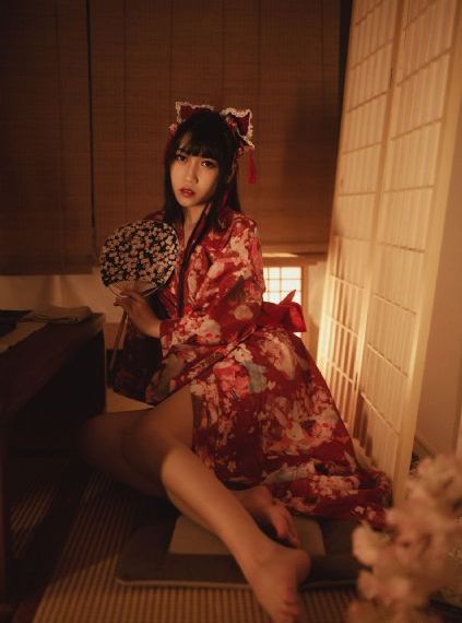 久久久AV波多野结衣一区二区_HD手机免费观看完整